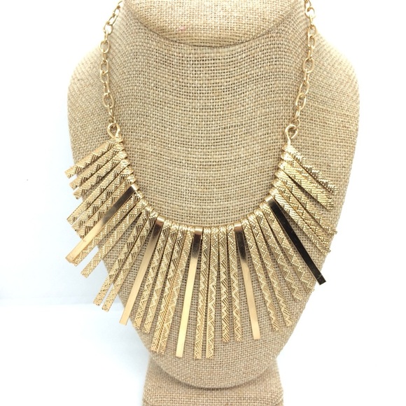 3/$30 GOLD TONE FAN FRINGE TRIBAL BOHEMIAN BIB NECKLACE STARBURST STATEMENT - Picture 4 of 14